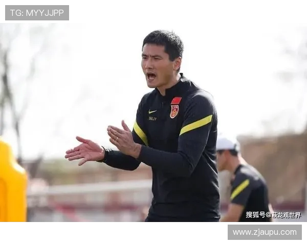 CBA联赛中真的有中国足球运动员吗? CBA联赛中真的有中国足球运动员吗?