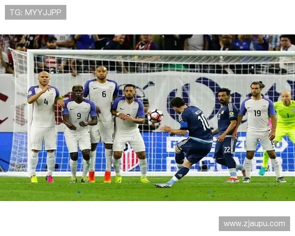 施罗德赞球队表现出色主场氛围令人难以置信助力胜利